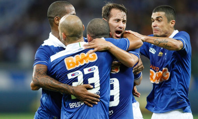 Imagem Ilustrando a Notícia: Cruzeiro estreia diante do Nacional