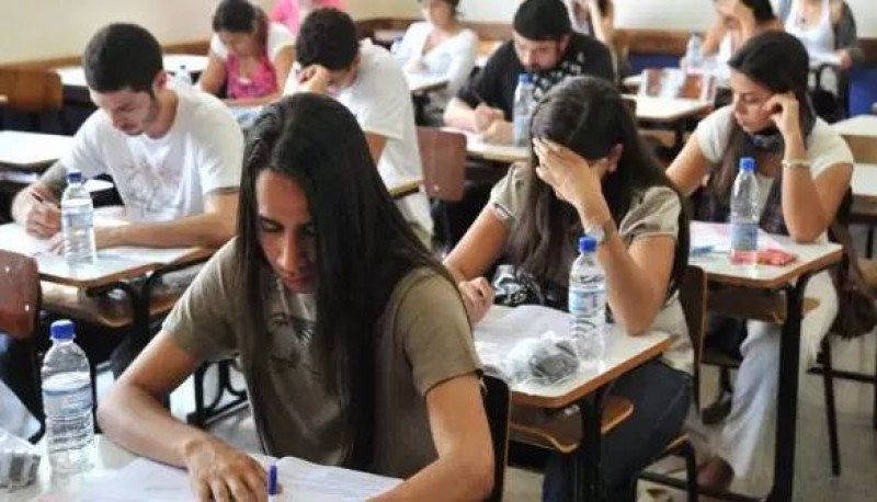 Imagem Ilustrando a Notícia: Pisa será aplicado em maio para 19 mil estudantes de 661 escolas no Brasil
