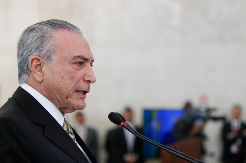 Imagem Ilustrando a Notícia: Temer diz que não se opõe à presença de Dilma na abertura da Olimpíada