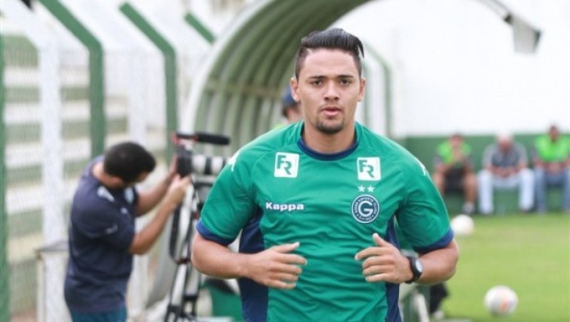 Imagem Ilustrando a Notícia: Goiás Esporte Clube pagará adicional noturno a ex-zagueiro Valmir Lucas