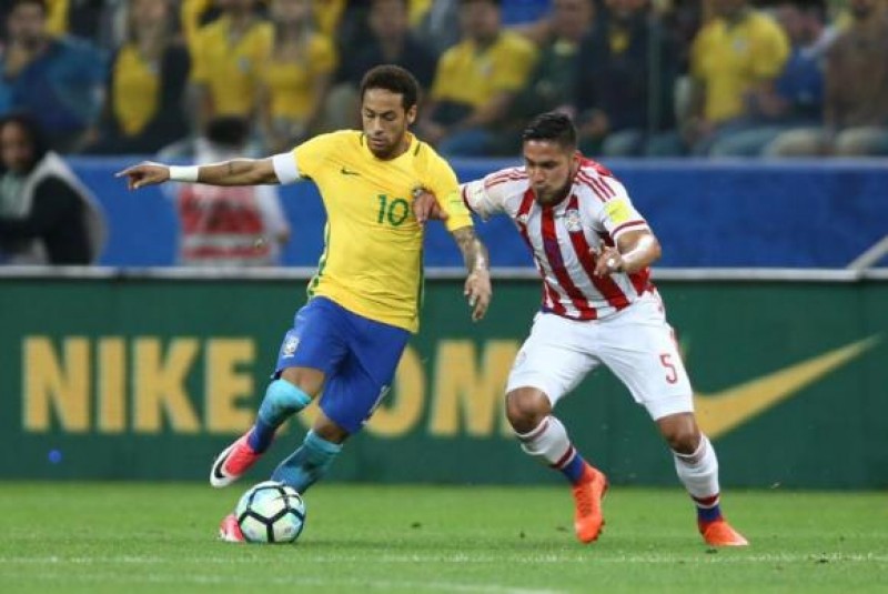 Imagem Ilustrando a Notícia: Brasil vence o Paraguai e garante classificação para a Copa
