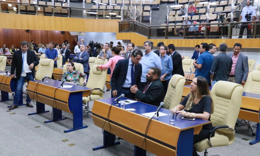 Imagem Ilustrando a Notícia: Vereadores voltam à Câmara Municipal de Goiânia nesta terça-feira (4)