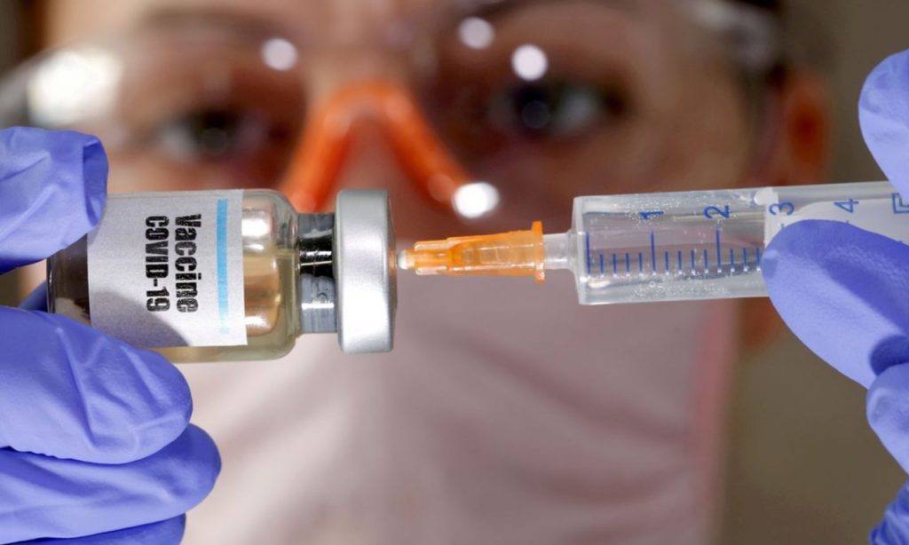 Imagem Ilustrando a Notícia: Jataí começa a vacinar idosos acima de 80 anos