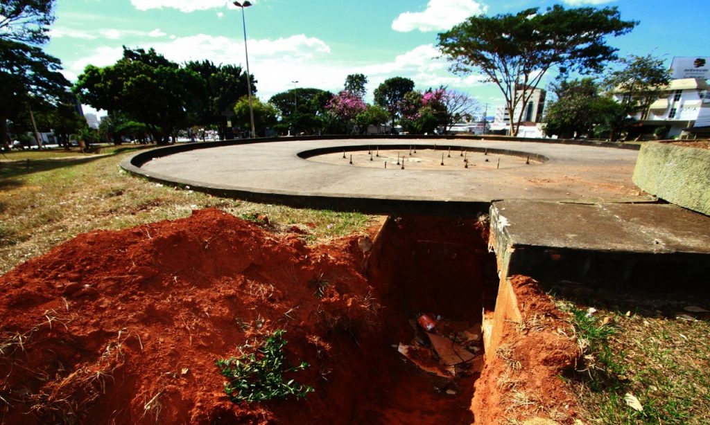 Imagem Ilustrando a Notícia: Conselho de Patrimônio aprova instalação de plataformas na Praça do Cruzeiro