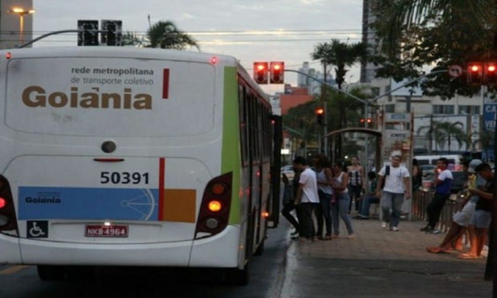 Imagem Ilustrando a Notícia: CMTC anuncia mudanças em linhas de ônibus em Goiânia e Trindade