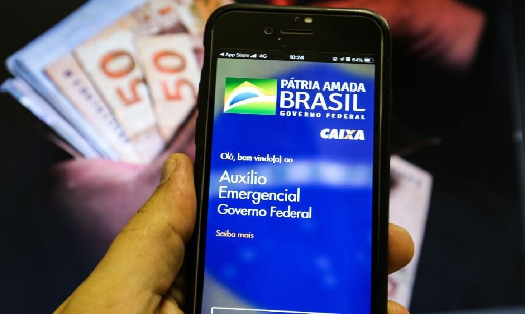 Imagem Ilustrando a Notícia: Caixa paga auxílio emergencial a 3,2 milhões nascidos em novembro