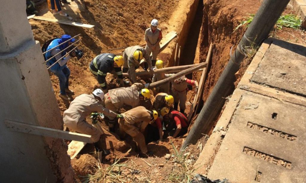 Imagem Ilustrando a Notícia: Homem é soterrado em obra no Setor Balneário Meia Ponte, em Goiânia