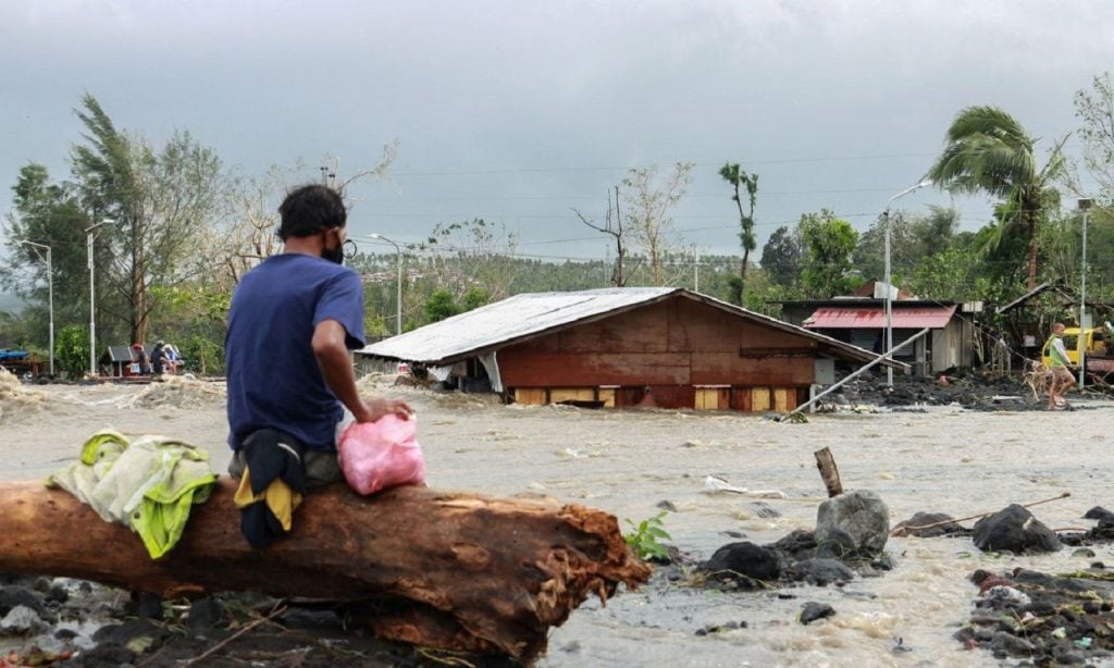 Imagem Ilustrando a Notícia: Tufão deixa dez mortos e três desaparecidos nas Filipinas