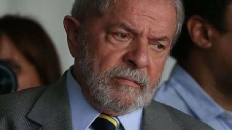 Imagem Ilustrando a Notícia: Defesa quer garantir Lula nas propagandas eleitorais