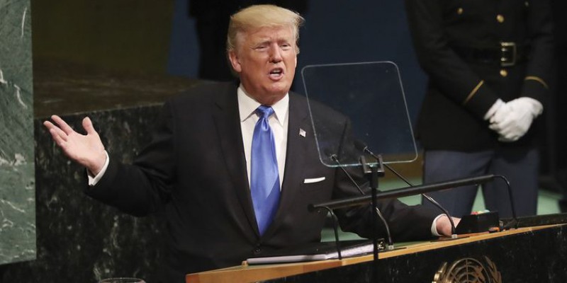 Imagem Ilustrando a Notícia: Trump anuncia retirada EUA do acordo nuclear com Irã