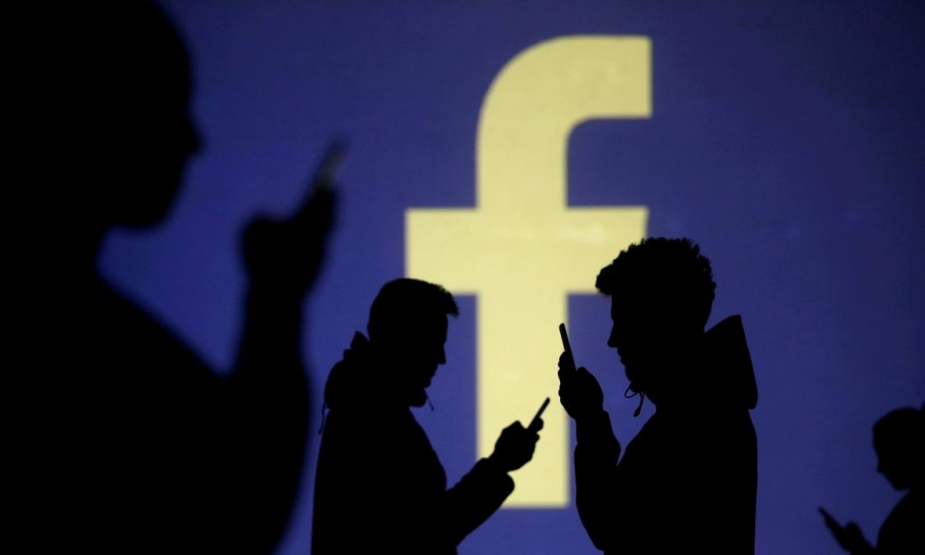 Imagem Ilustrando a Notícia: Usuários do Facebook, WhatsApp e Instagram registram instabilidade nesta quarta-feira