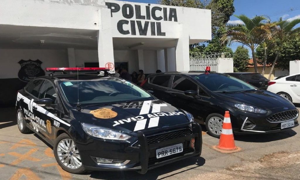 Imagem Ilustrando a Notícia: Trio é preso suspeito de aplicar golpes em empresas de Goiás