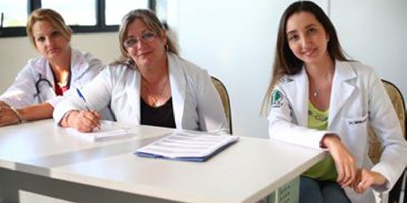 Imagem Ilustrando a Notícia: Mais Médicos prorroga inscrições para formados no exterior