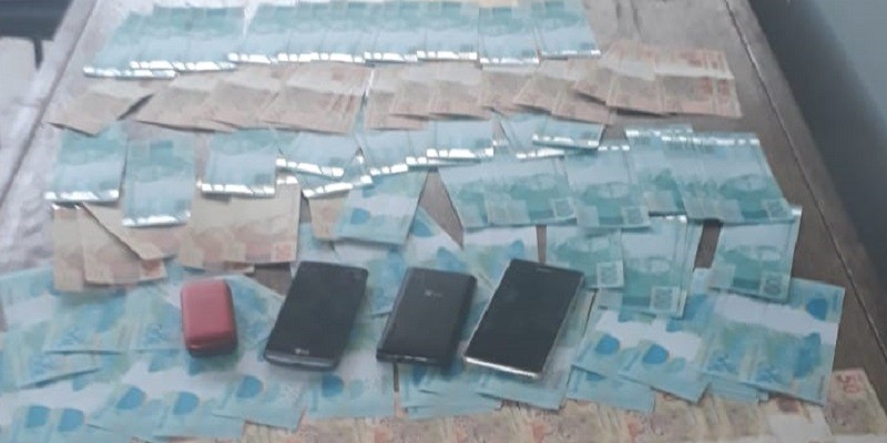 Imagem Ilustrando a Notícia: Homem é preso com dinheiro falso em Goiânia