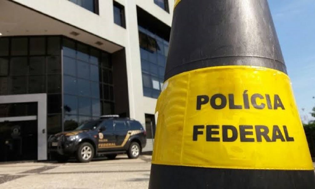 Imagem Ilustrando a Notícia: PF investiga fiscais agropecuários por prática de corrupção em frigoríficos de Goiás
