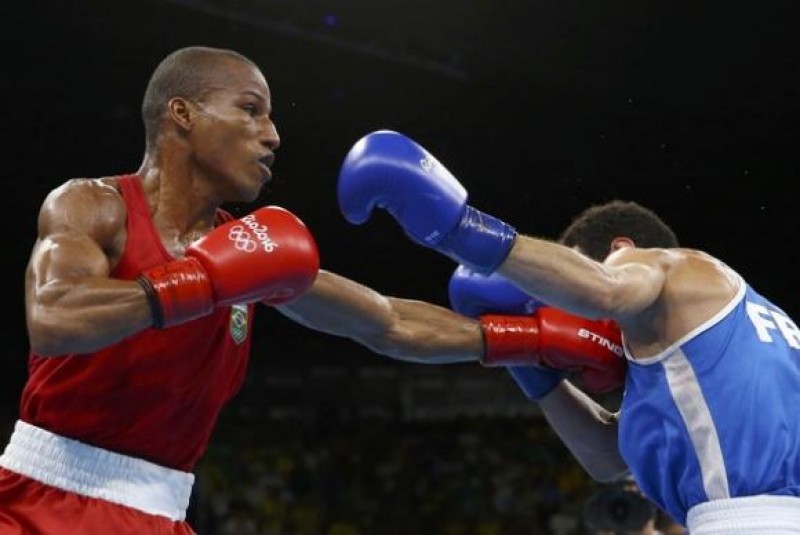 Imagem Ilustrando a Notícia: Robson Conceição vence francês e ganha o primeiro ouro para o boxe do Brasil