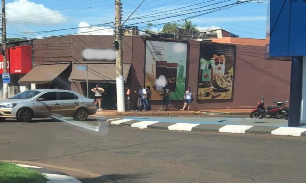 Imagem Ilustrando a Notícia: PC fecha três lojas que descumpriam decreto estadual em Itumbiara