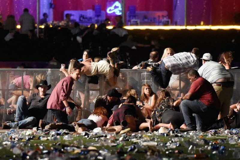 Imagem Ilustrando a Notícia: EUA descartam ameaças imediatas em outros locais após o atentado em Las Vegas