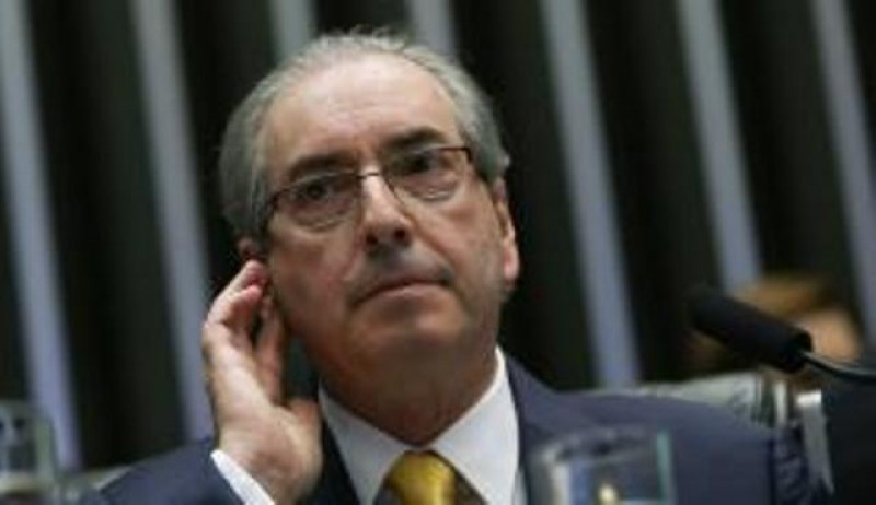 Imagem Ilustrando a Notícia: Cunha pede celeridade do Senado na apreciação do processo do impeachment
