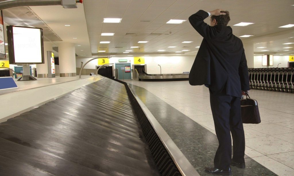 Imagem Ilustrando a Notícia: Justiça goiana condena companhia aérea por sumiço de bagagens