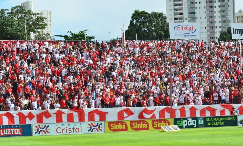 Imagem Ilustrando a Notícia: CBF divulga tabela da Série C e Vila Nova conhece adversários