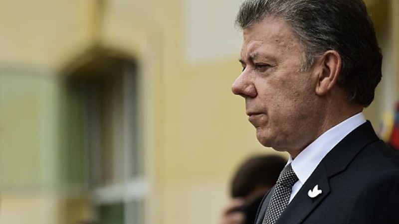 Imagem Ilustrando a Notícia: Presidente da Colômbia é notificado para depor no caso