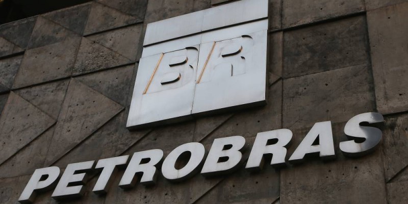 Imagem Ilustrando a Notícia: Petrobras vai antecipar pagamento aos acionistas por ação