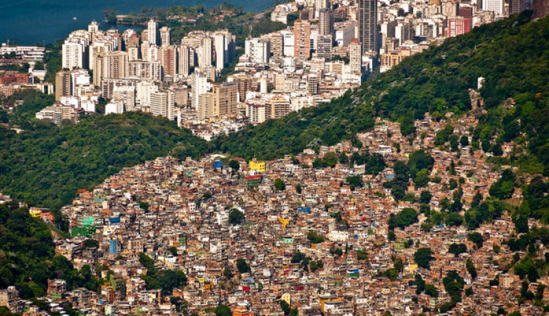 Imagem Ilustrando a Notícia: Estado brasileiro reduz pouco as desigualdades, diz estudo