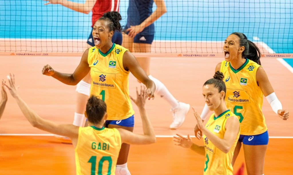 Imagem Ilustrando a Notícia: Brasil estreia contra Polônia na fase final