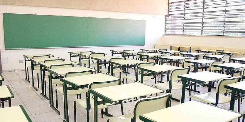 Imagem Ilustrando a Notícia: Governo de Goiás decreta recesso no ensino público estadual