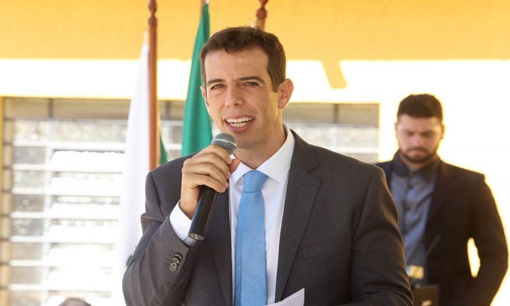Imagem Ilustrando a Notícia: Renato Feder é escolhido por Bolsonaro para assumir Ministério da Educação