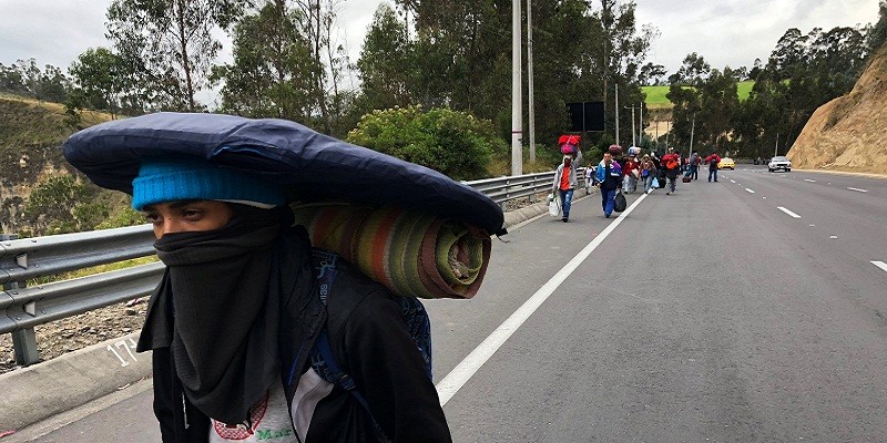 Imagem Ilustrando a Notícia: Venezuelanos morrem de frio ao tentar cruzar cordilheira