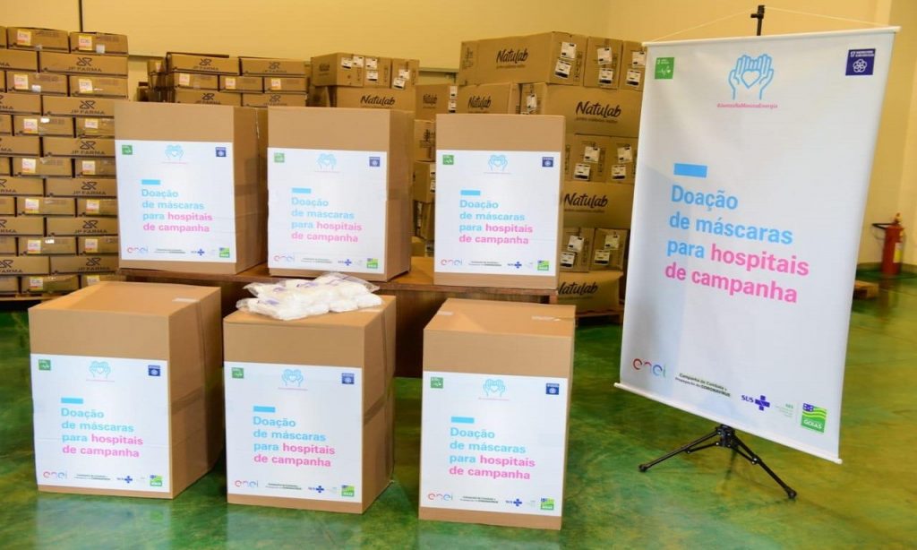 Imagem Ilustrando a Notícia: Enel doa 26 mil máscaras a hospitais de Goiás que atuam no combate à Covid-19