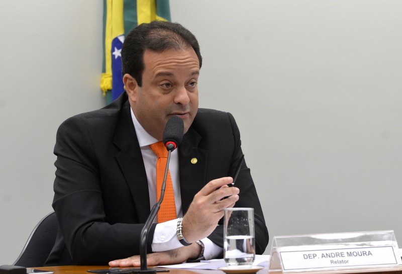 Imagem Ilustrando a Notícia: André Moura é novo líder do governo na Câmara