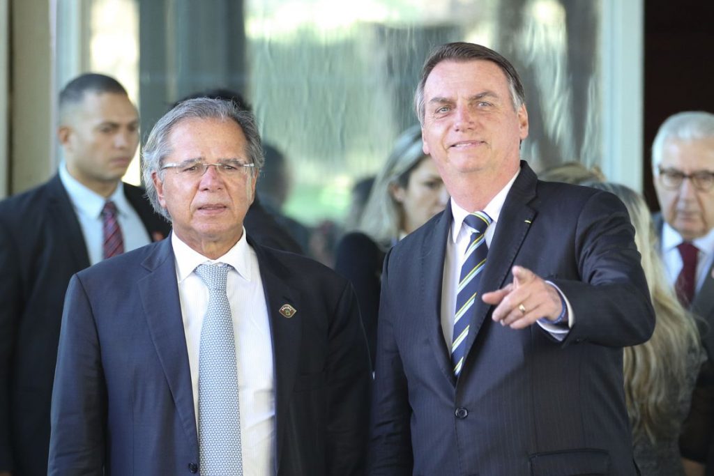 Imagem Ilustrando a Notícia: Bolsonaro: reforma da Previdência é passo para liberdade econômica