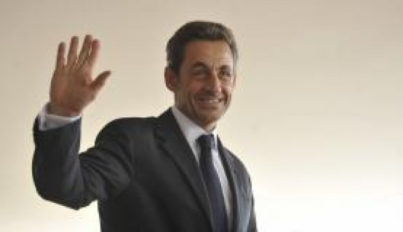 Imagem Ilustrando a Notícia: Sarkozy anuncia candidatura à Presidência da França em 2017