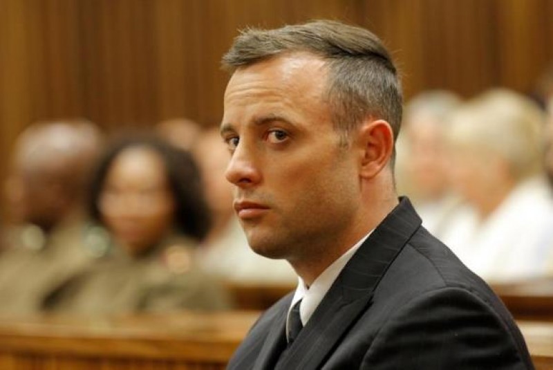Imagem Ilustrando a Notícia: Justiça sobe para 13 anos condenação contra Pistorius por matar sua namorada