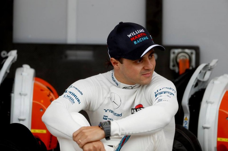 Imagem Ilustrando a Notícia: Felipe Massa volta atrás na aposentadoria e retorna para a Fórmula 1