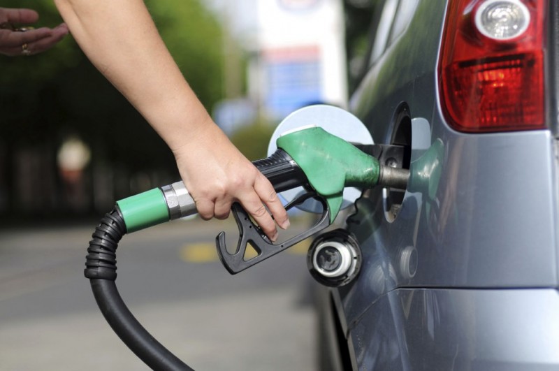 Imagem Ilustrando a Notícia: Preço da gasolina aumenta 1,7% a partir de hoje