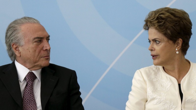 Imagem Ilustrando a Notícia: Temer confirma jantar com Marcelo Odebrecht; Dilma diz que declaração é mentira