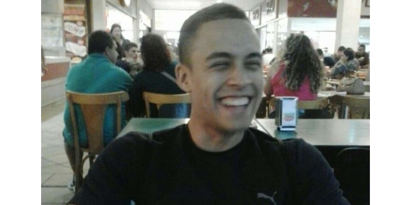 Imagem Ilustrando a Notícia: Jornalista vítima de bala perdida será enterrado no Rio