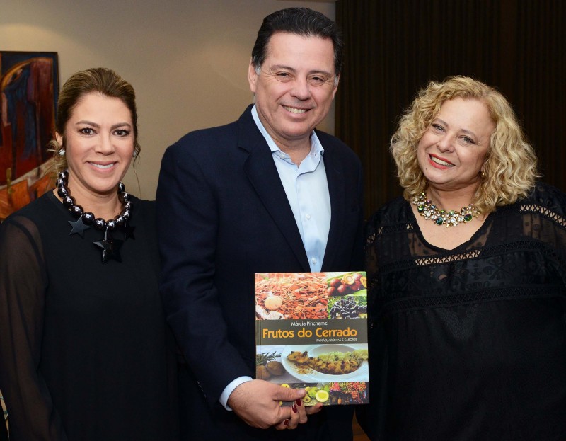 Imagem Ilustrando a Notícia: Frutos do Cerrado inspiram livro sobre gastronomia