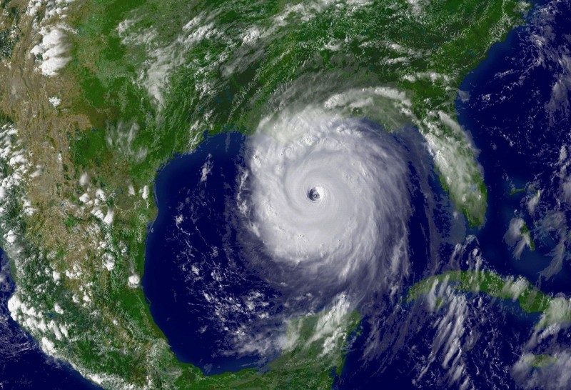 Imagem Ilustrando a Notícia: Harvey é o maior furacão a atingir os Estados Unidos em 12 anos