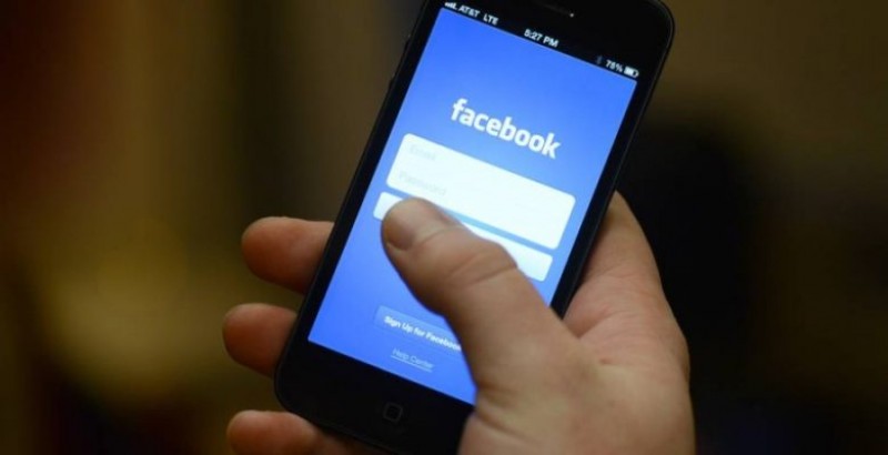 Imagem Ilustrando a Notícia: Facebook alcança marca de 2 bilhões de usuários