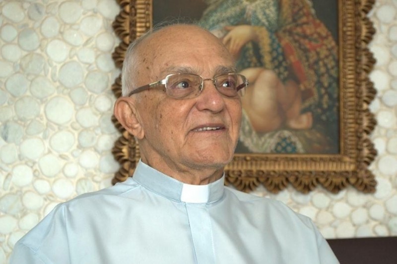 Imagem Ilustrando a Notícia: Corpo de arcebispo Dom Antônio Ribeiro é velado nesta quarta