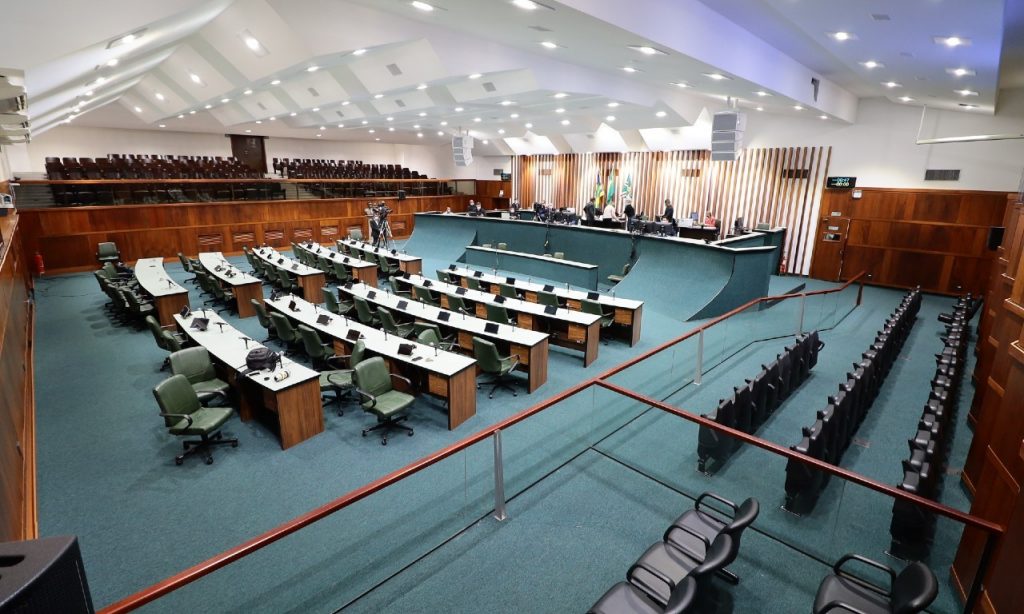 Imagem Ilustrando a Notícia: Alego suspende a instalação do Parlamento Metropolitano