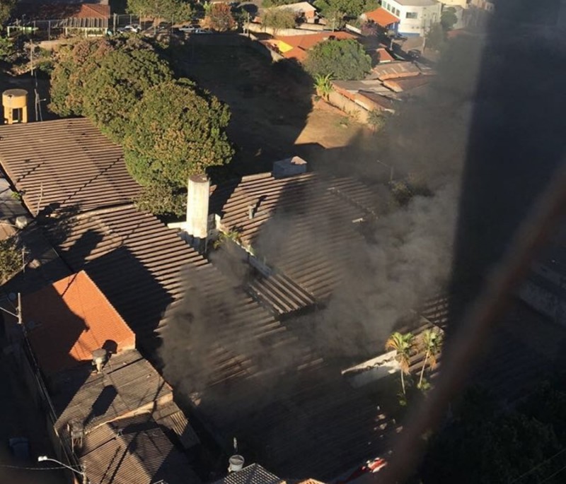 Imagem Ilustrando a Notícia: Albergue pega fogo na manhã desta terça-feira (1º), em Goiânia