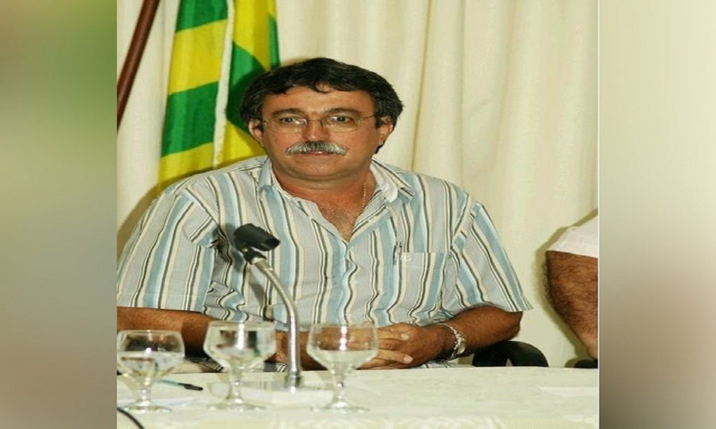 Imagem Ilustrando a Notícia: Promotor Eleitoral pede impugnação de campanha do ex-prefeito de Cezarina