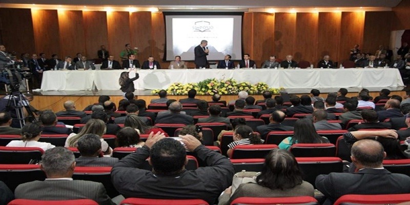 Imagem Ilustrando a Notícia: Governador participa do Simpósio Chamada Capacitação Ministerial
