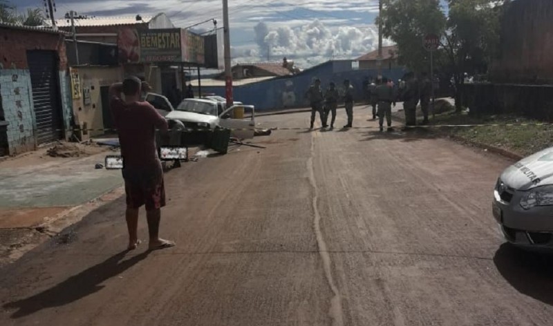 Imagem Ilustrando a Notícia: Homem é assassinado a tiros após discussão no trânsito no município de Trindade